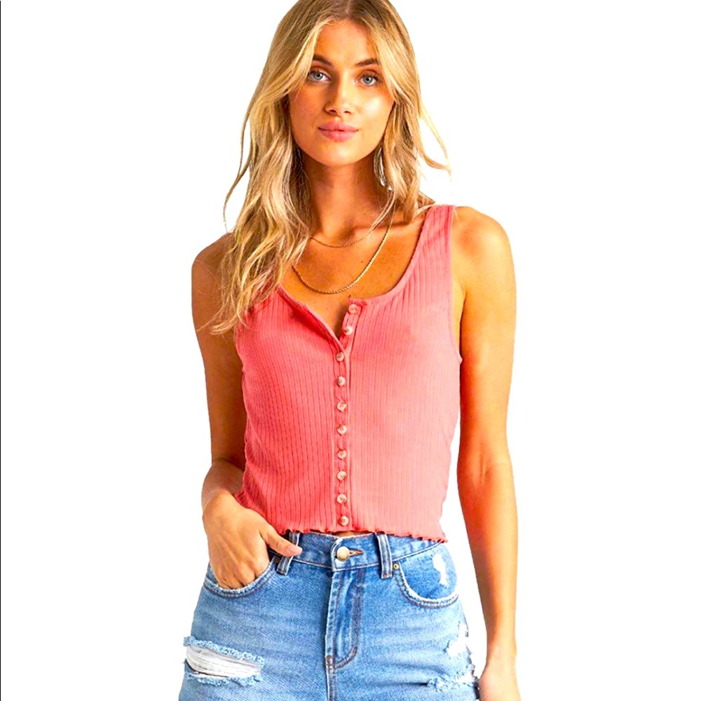 Ribbed Tank